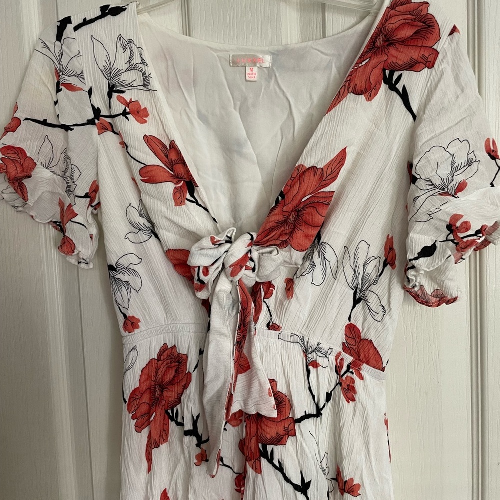 Vici white floral dress